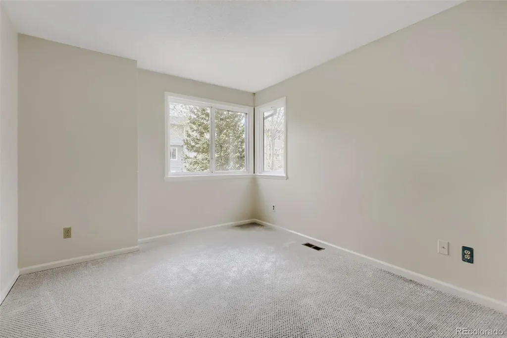 7005 Newhall Drive Highlands Ranch CO 80130