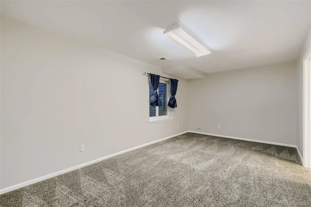 7005 Newhall Drive Highlands Ranch CO 80130