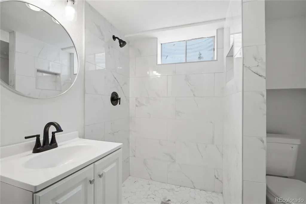 850 S Everett Street Lakewood CO 80226