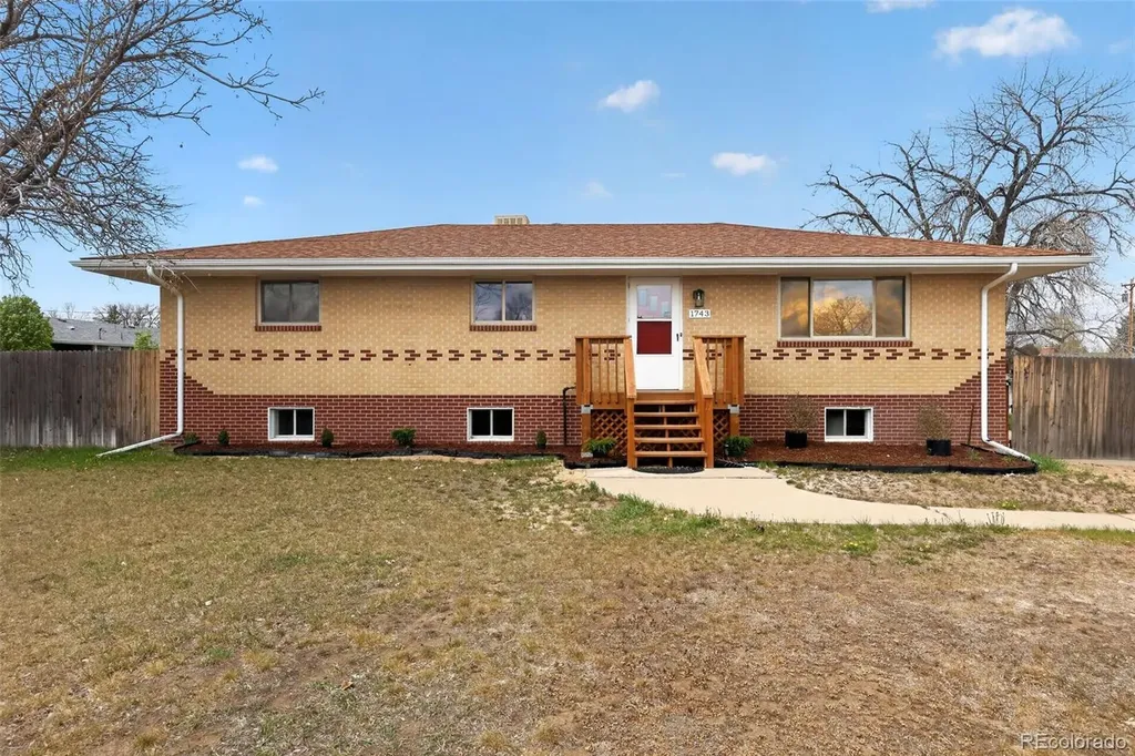 1743 Burton Street Strasburg CO 80136