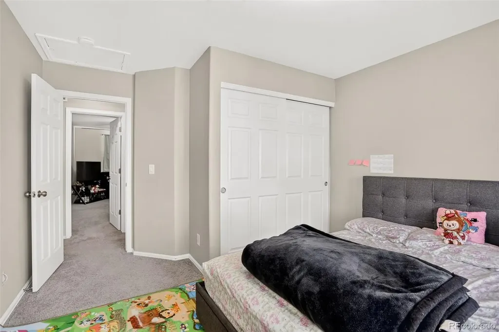 5067 Crystal Way Denver CO 80239