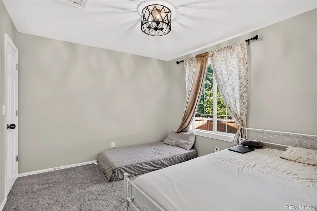 5067 Crystal Way Denver CO 80239