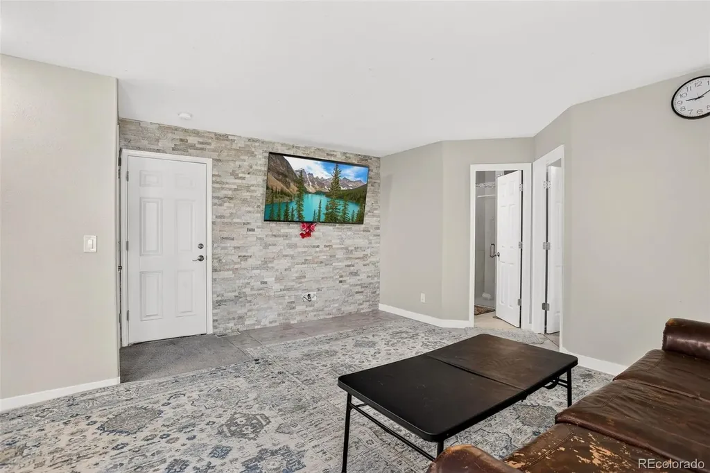 5067 Crystal Way Denver CO 80239