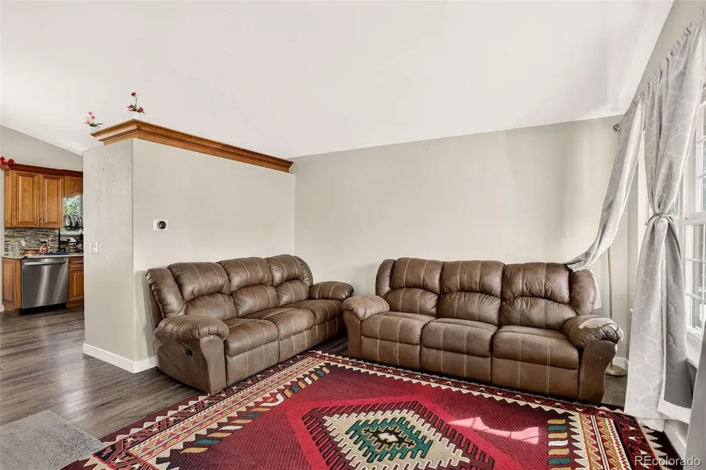 5067 Crystal Way Denver CO 80239