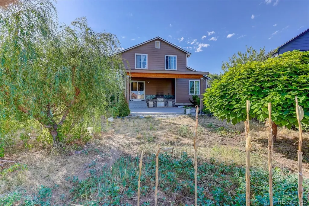 5067 Crystal Way Denver CO 80239