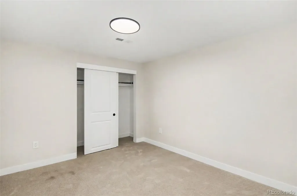 4733 S Newton Street Littleton CO 80123
