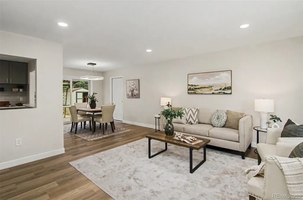 4733 S Newton Street Littleton CO 80123