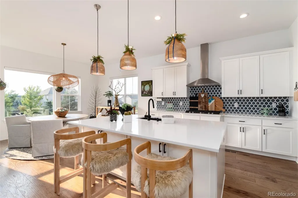 27810 E Lakeview Drive Aurora CO 80016
