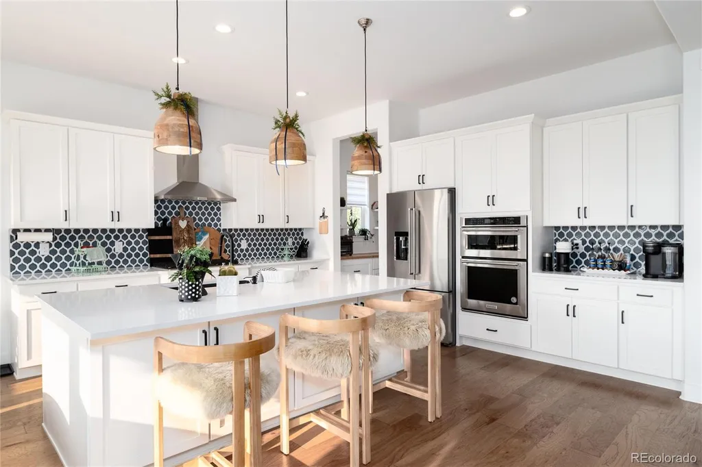27810 E Lakeview Drive Aurora CO 80016