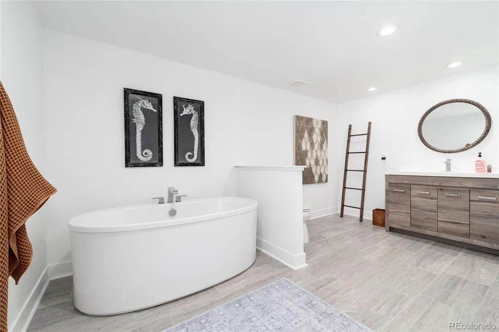 27810 E Lakeview Drive Aurora CO 80016