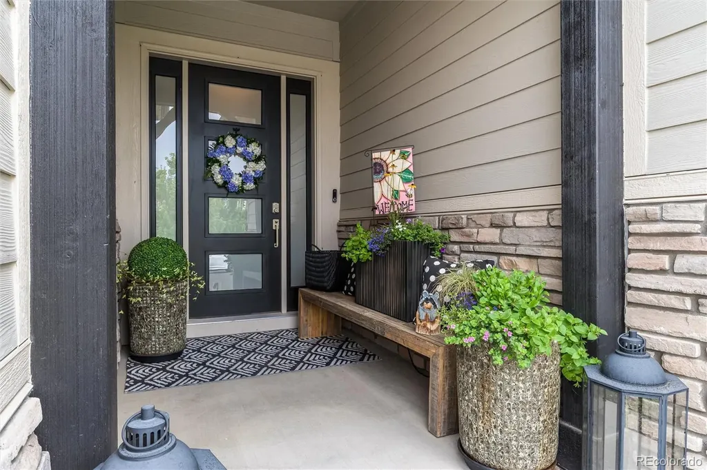 27810 E Lakeview Drive Aurora CO 80016