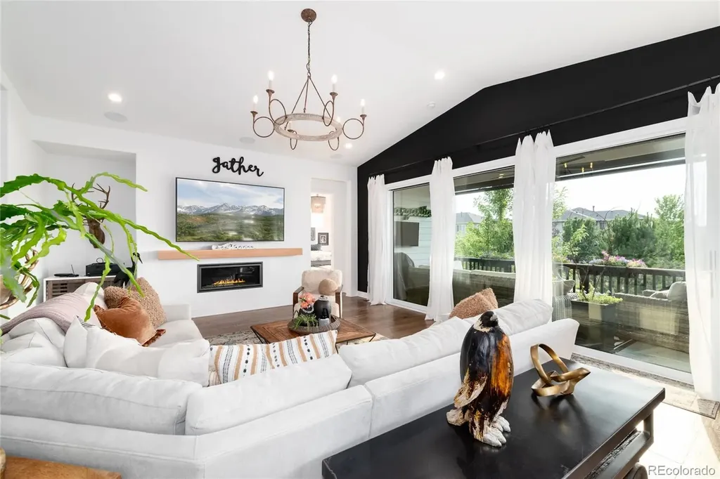 27810 E Lakeview Drive Aurora CO 80016
