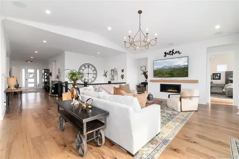 27810 E Lakeview Drive Aurora CO 80016