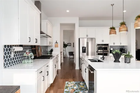27810 E Lakeview Drive Aurora CO 80016