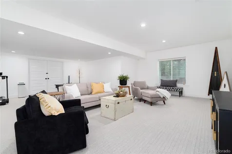 27810 E Lakeview Drive Aurora CO 80016