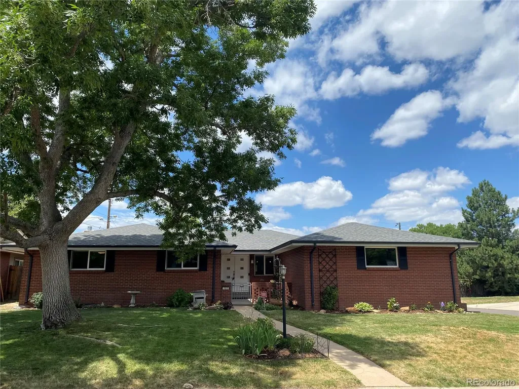 703 S Oneida Way Denver CO 80224