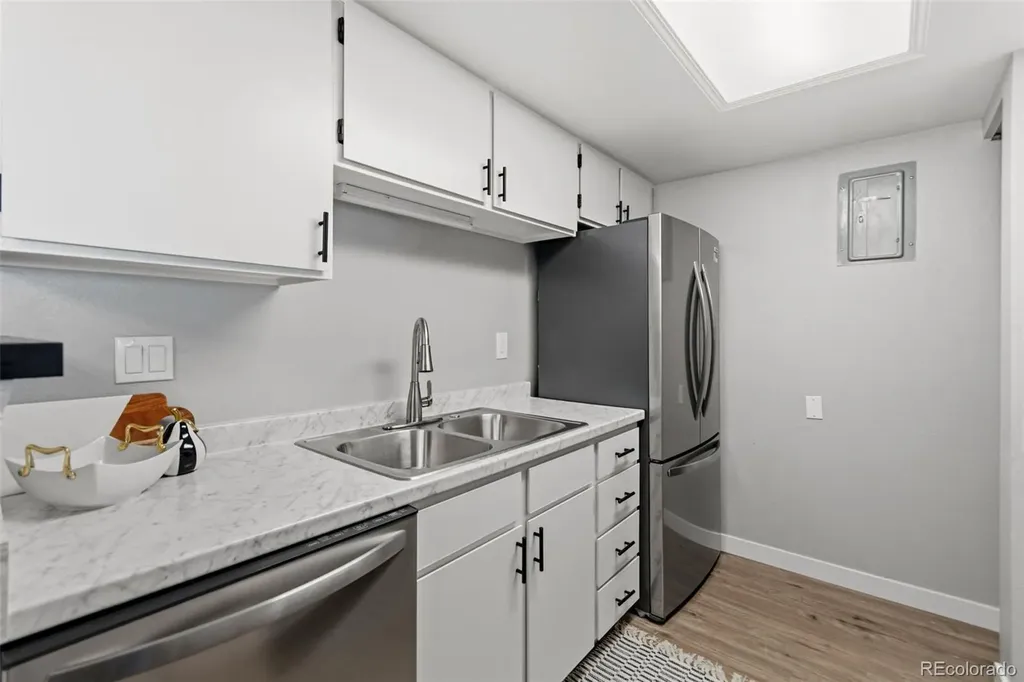 8555 Fairmount Drive Denver CO 80247