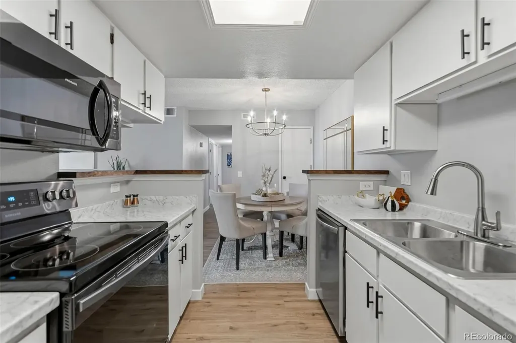 8555 Fairmount Drive Denver CO 80247