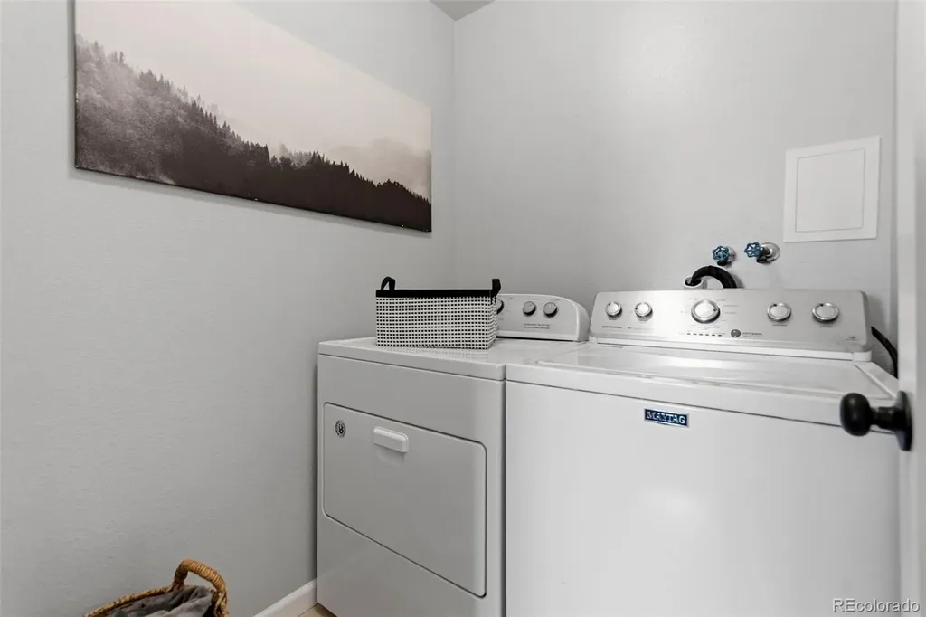 8555 Fairmount Drive Denver CO 80247
