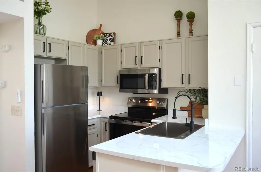 839 Summer Drive Highlands Ranch CO 80126