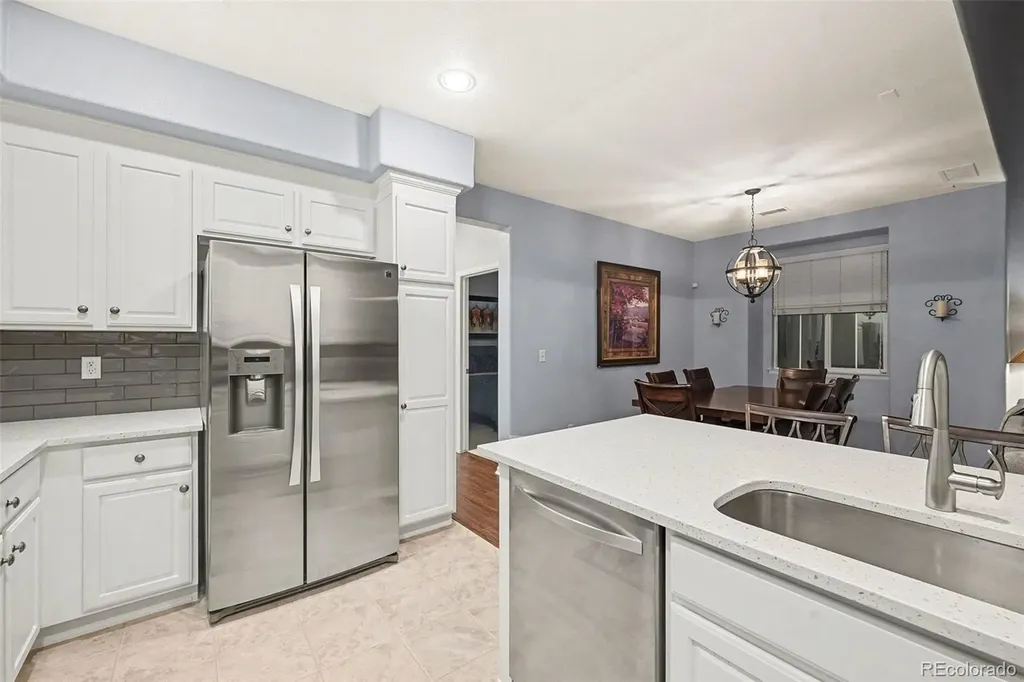 10546 Graymont Lane Highlands Ranch CO 80126