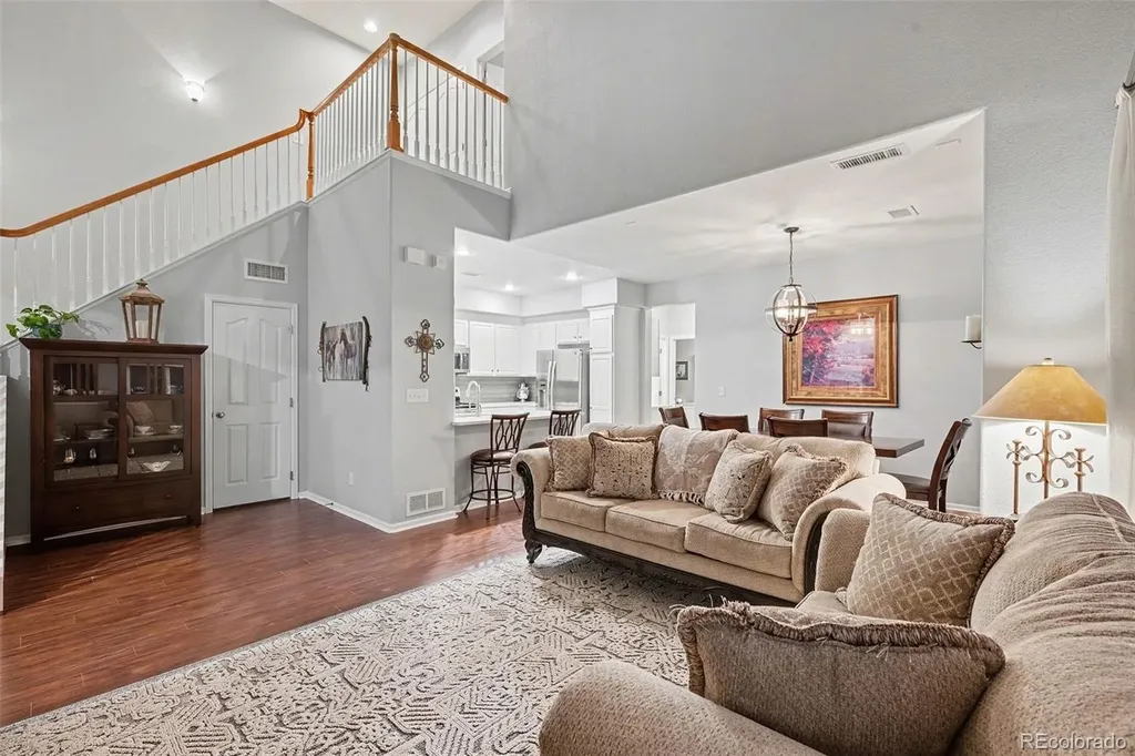 10546 Graymont Lane Highlands Ranch CO 80126