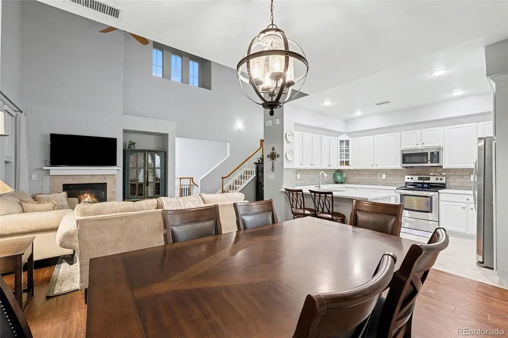 10546 Graymont Lane Highlands Ranch CO 80126
