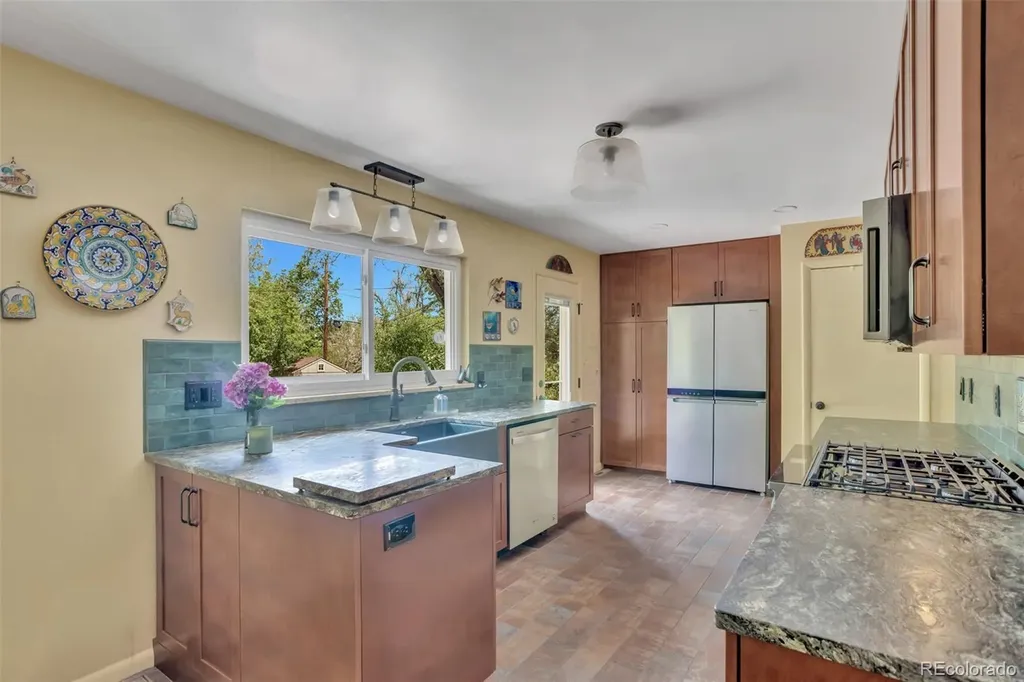 1635 Mariposa Avenue Boulder CO 80302