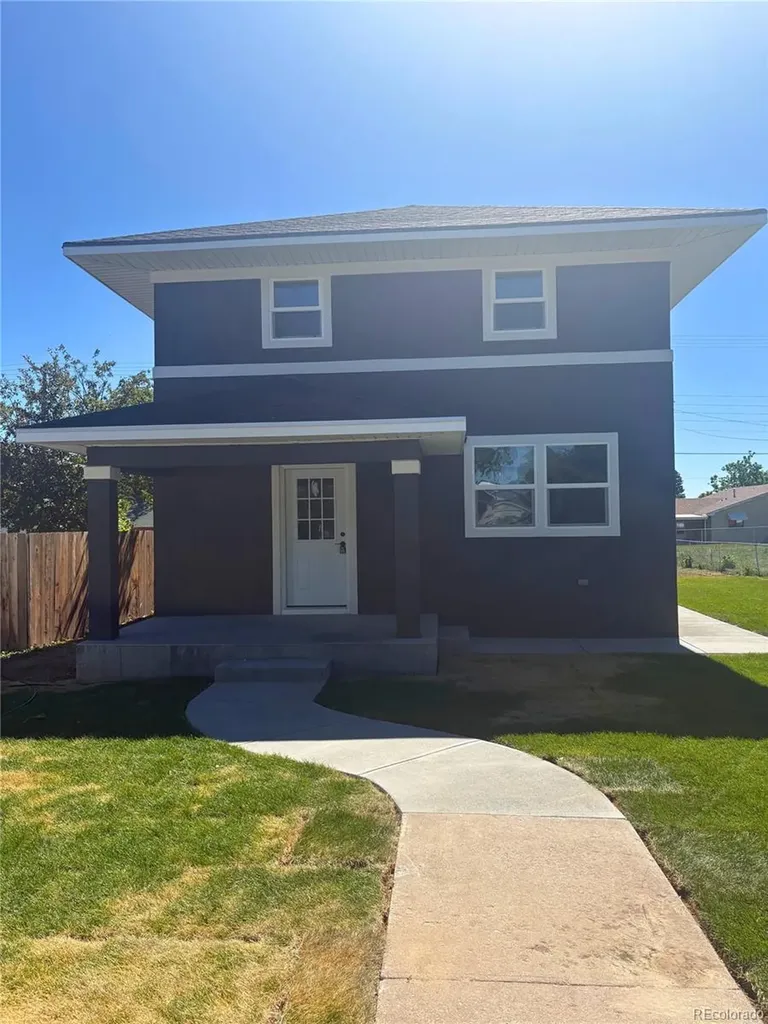 566 Custer Avenue Akron CO 80720