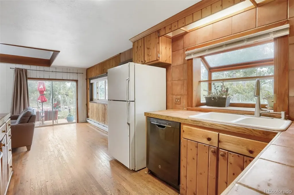 2 Debra Ann Road Golden CO 80403