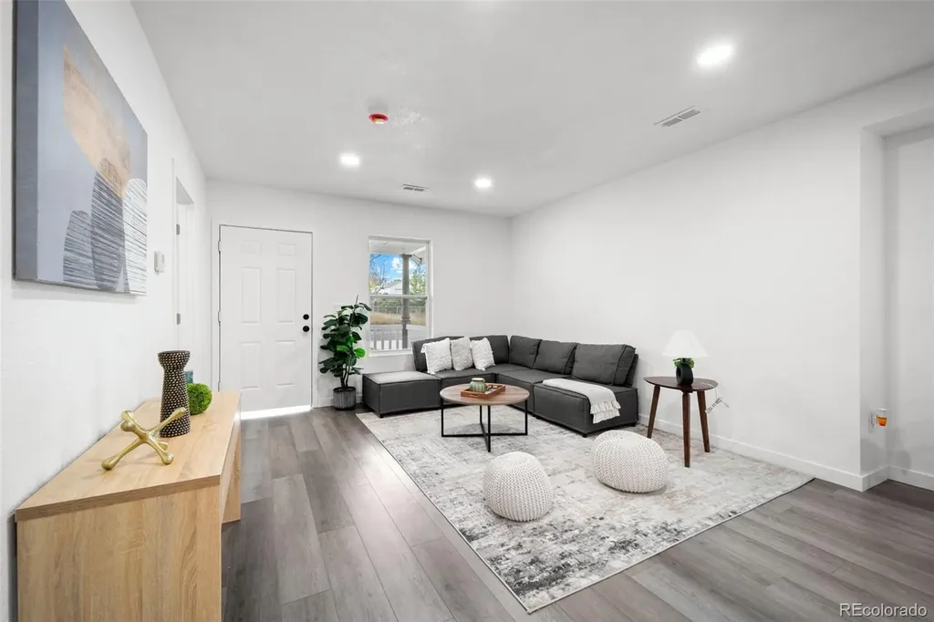2735 W 56th Avenue Denver CO 80221