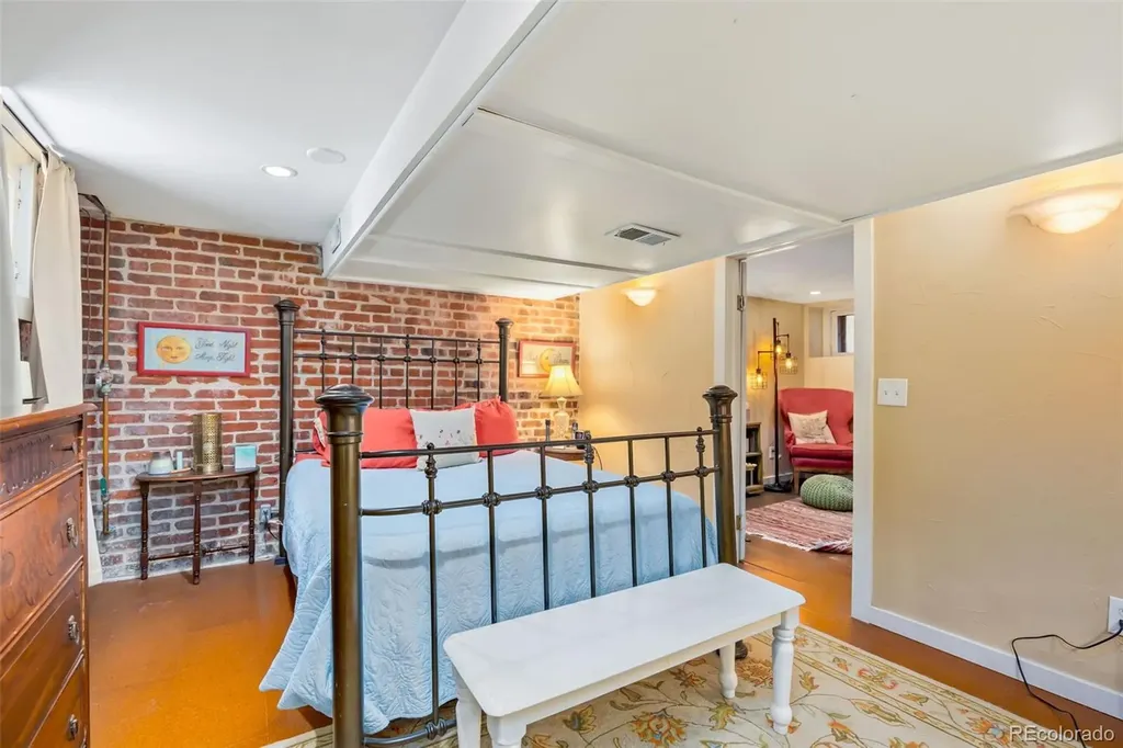 3446 N Clay Street Denver CO 80211