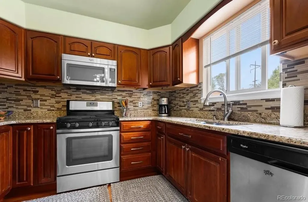 15 White Dove Court Pueblo CO 81001