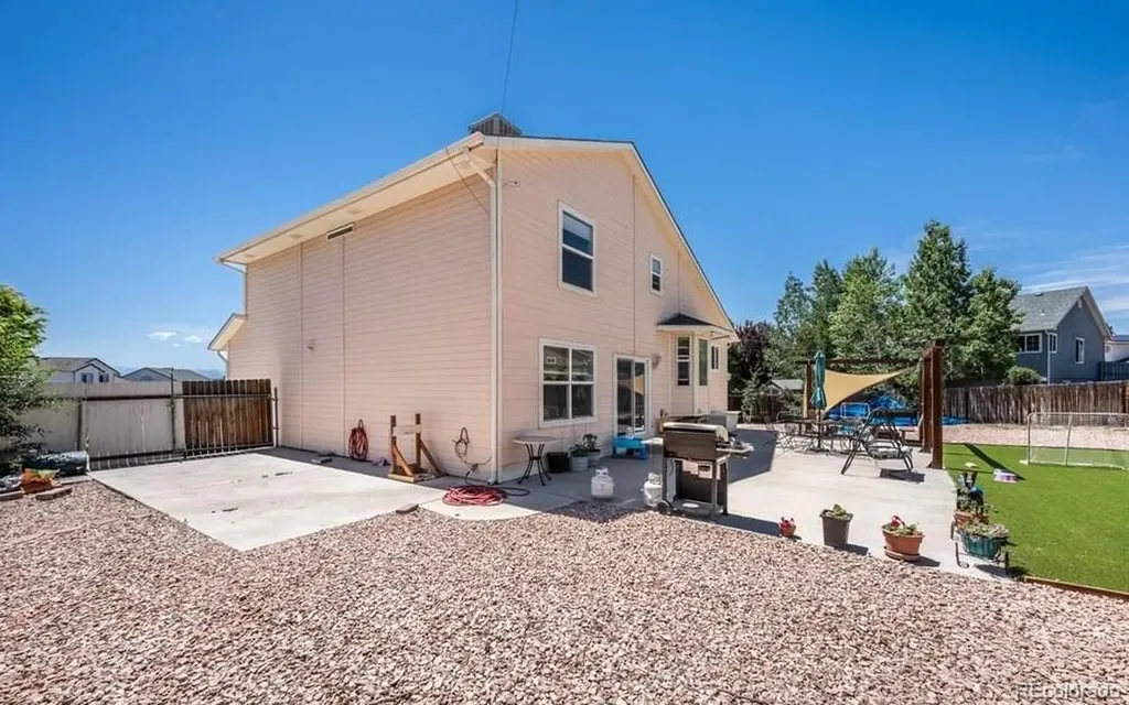 15 White Dove Court Pueblo CO 81001