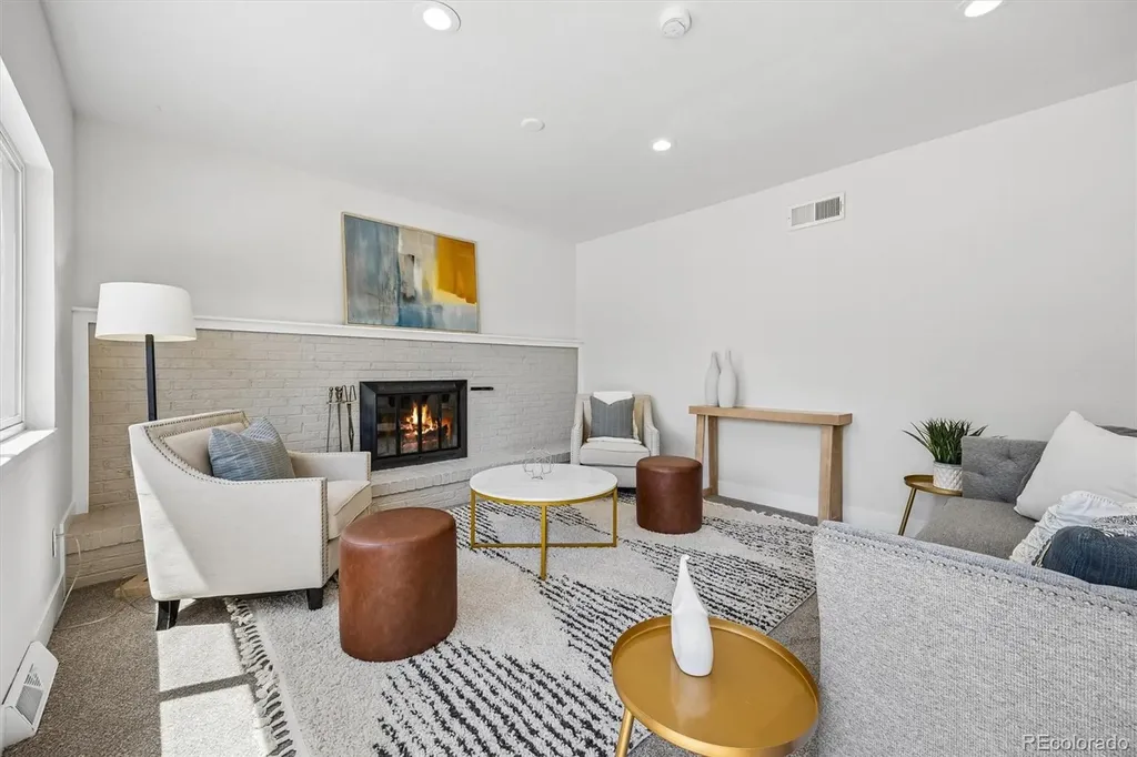 2964 S Verbena Way Denver CO 80231