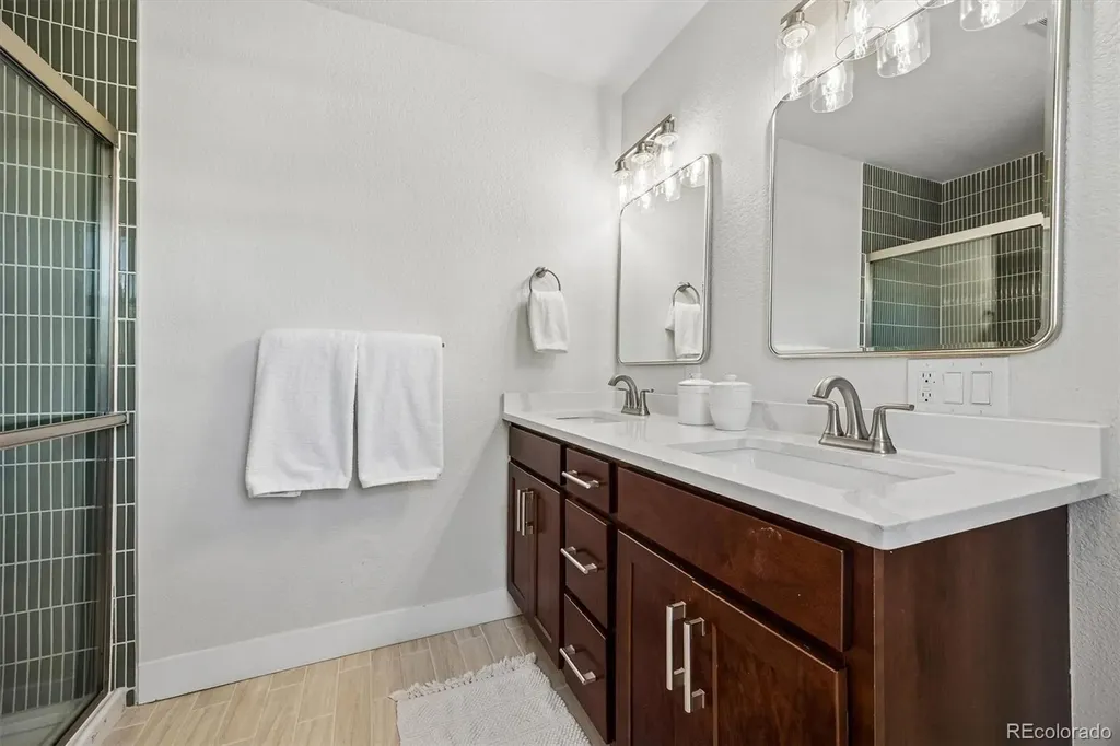 2964 S Verbena Way Denver CO 80231