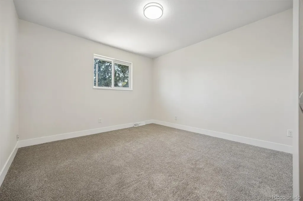 2964 S Verbena Way Denver CO 80231