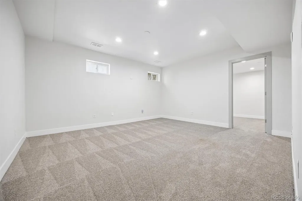 2964 S Verbena Way Denver CO 80231
