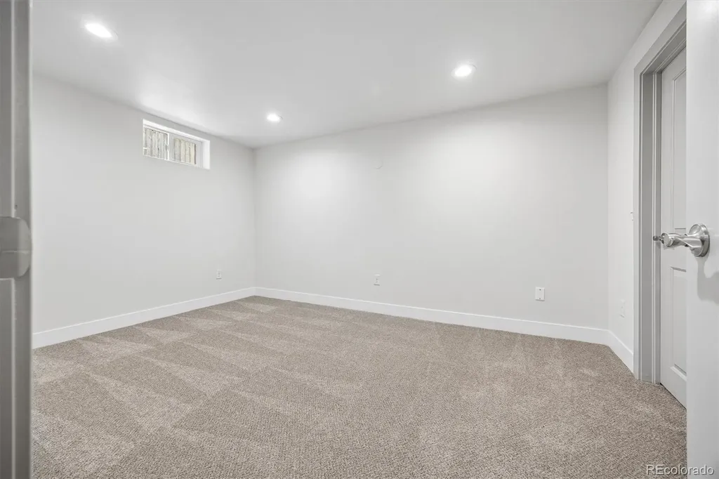 2964 S Verbena Way Denver CO 80231