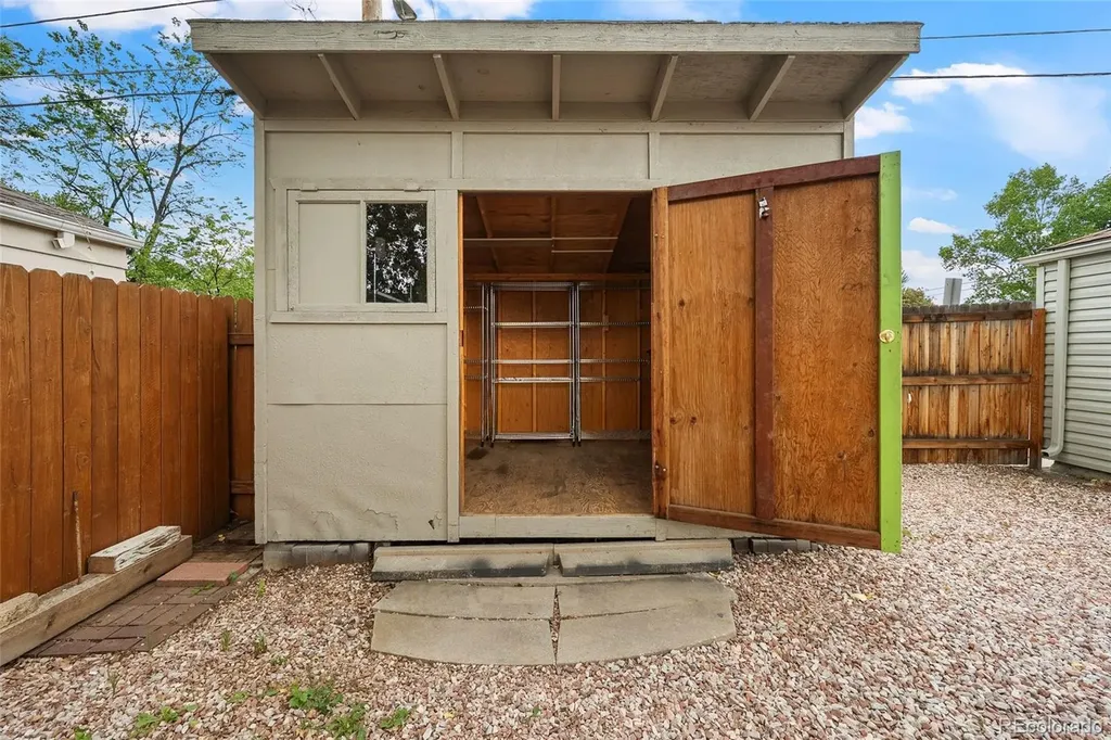 3132 E Florida Avenue Denver CO 80210