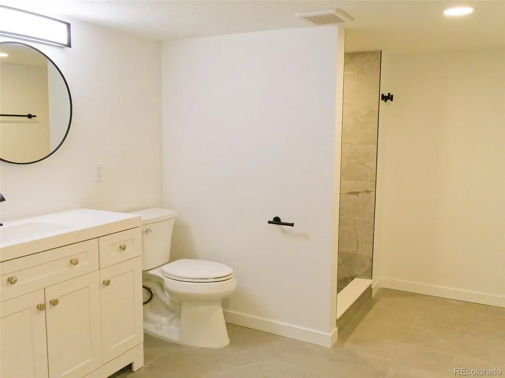 5927 S Yates Court Littleton CO 80123