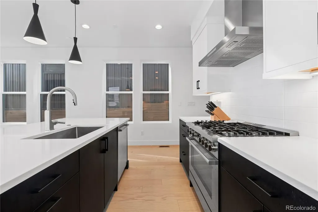 3646 Quivas Street Denver CO 80211