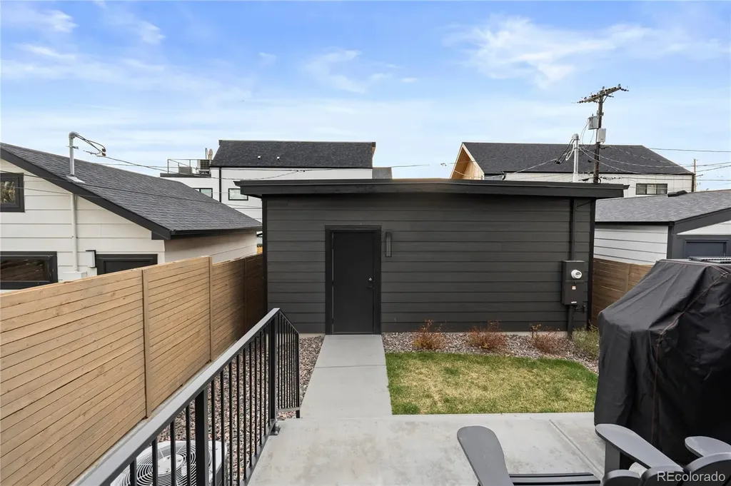3646 Quivas Street Denver CO 80211