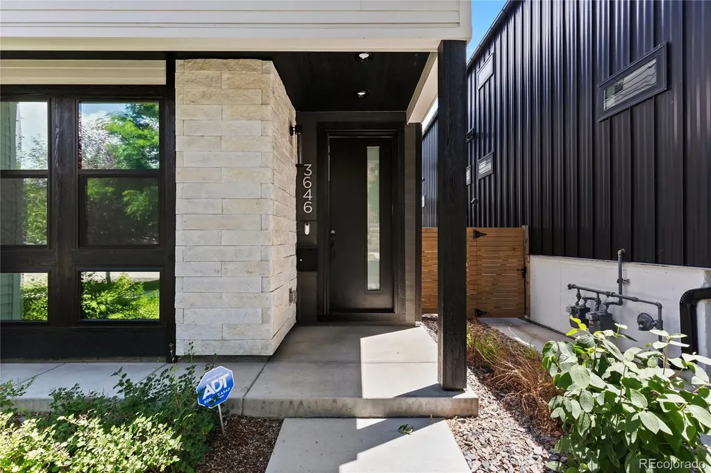 3646 Quivas Street Denver CO 80211