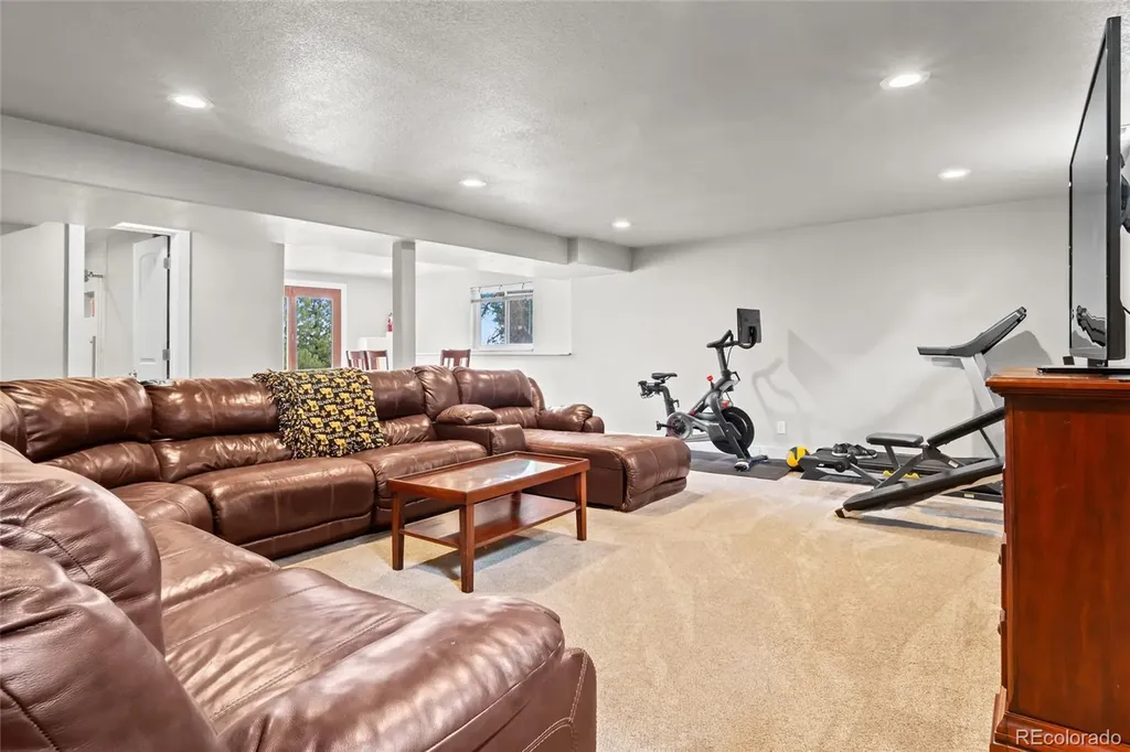 21375 E Nichols Place Aurora CO 80016