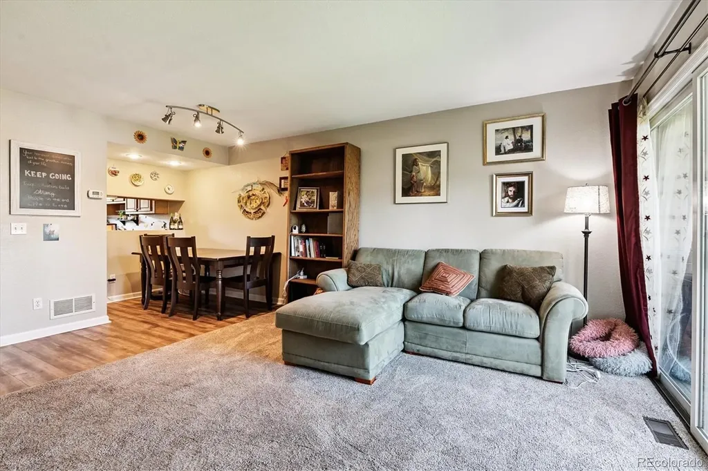 282 S Oman Road Castle Rock CO 80104