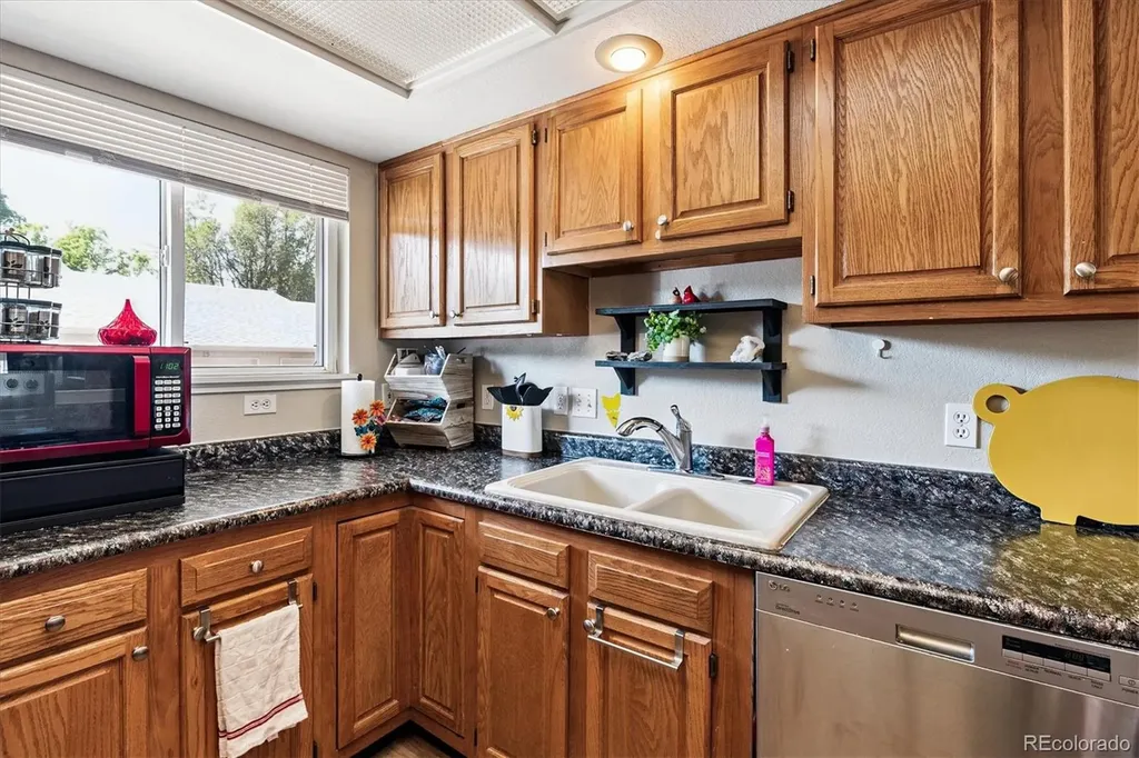 282 S Oman Road Castle Rock CO 80104