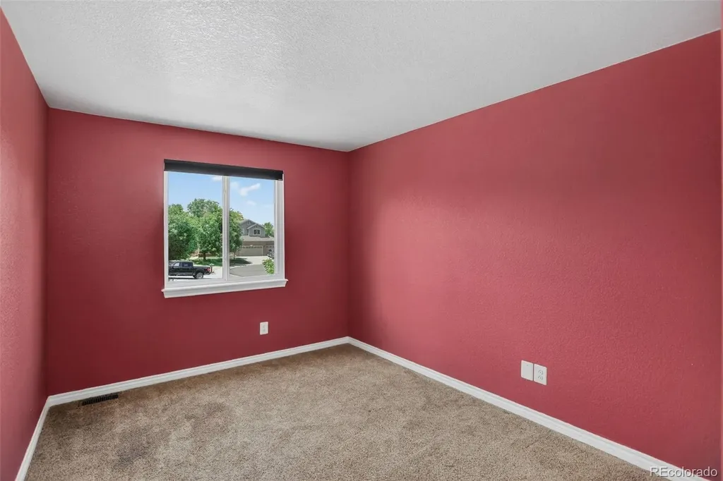 14942 Vine Street Thornton CO 80602