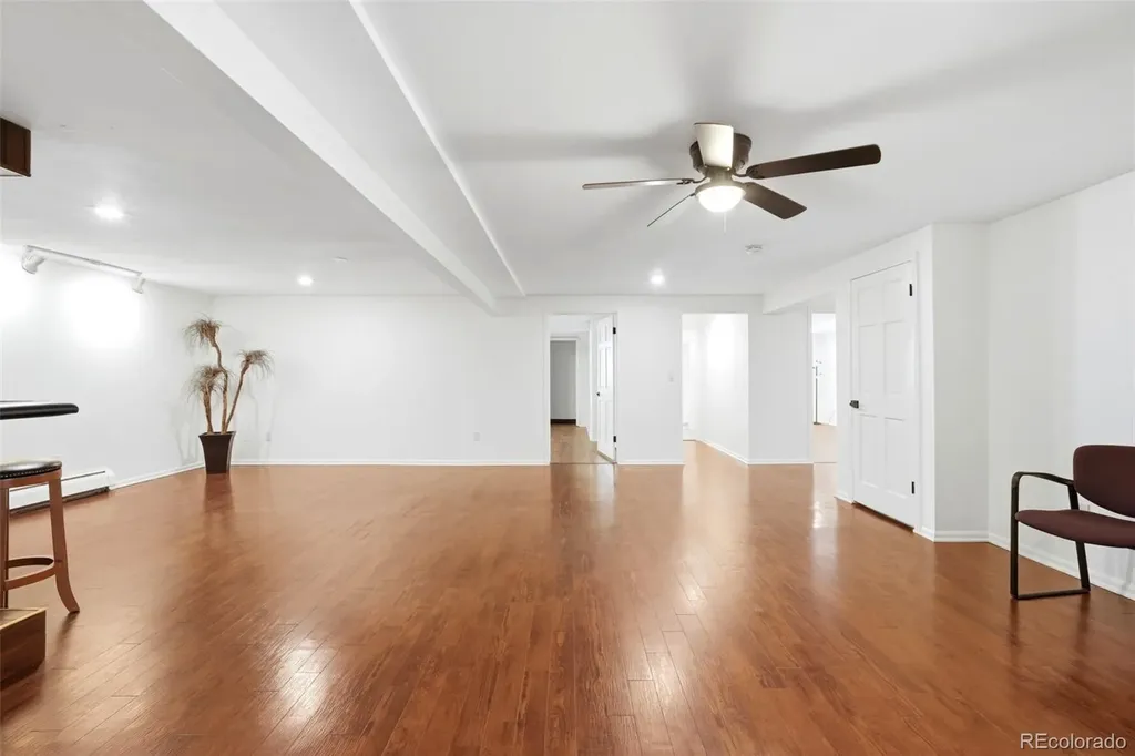 2429 S Chase Lane Lakewood CO 80227