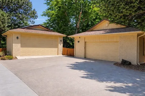 2429 S Chase Lane Lakewood CO 80227